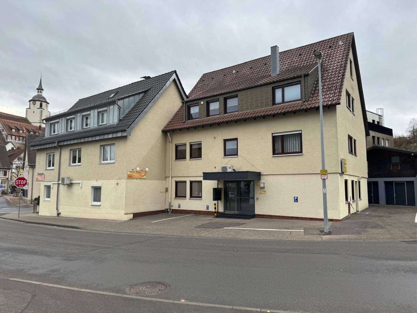 Gaestezimmer , Pension Wauri Waldenbuch エクステリア 写真
