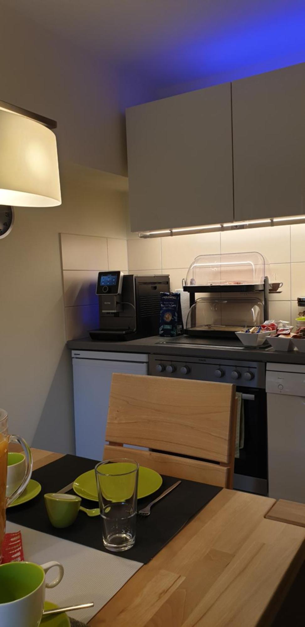 Gaestezimmer , Pension Wauri Waldenbuch エクステリア 写真