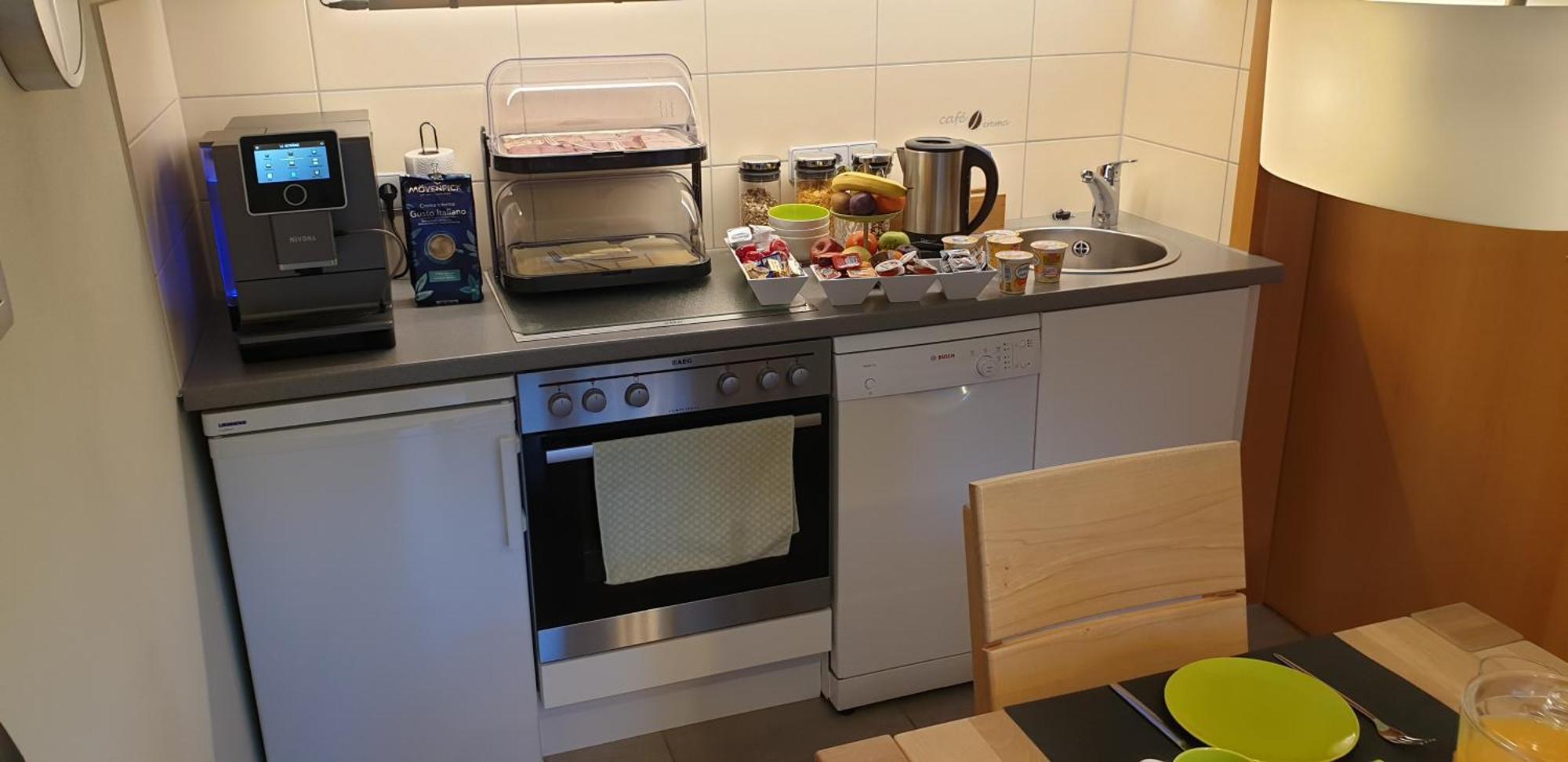 Gaestezimmer , Pension Wauri Waldenbuch エクステリア 写真
